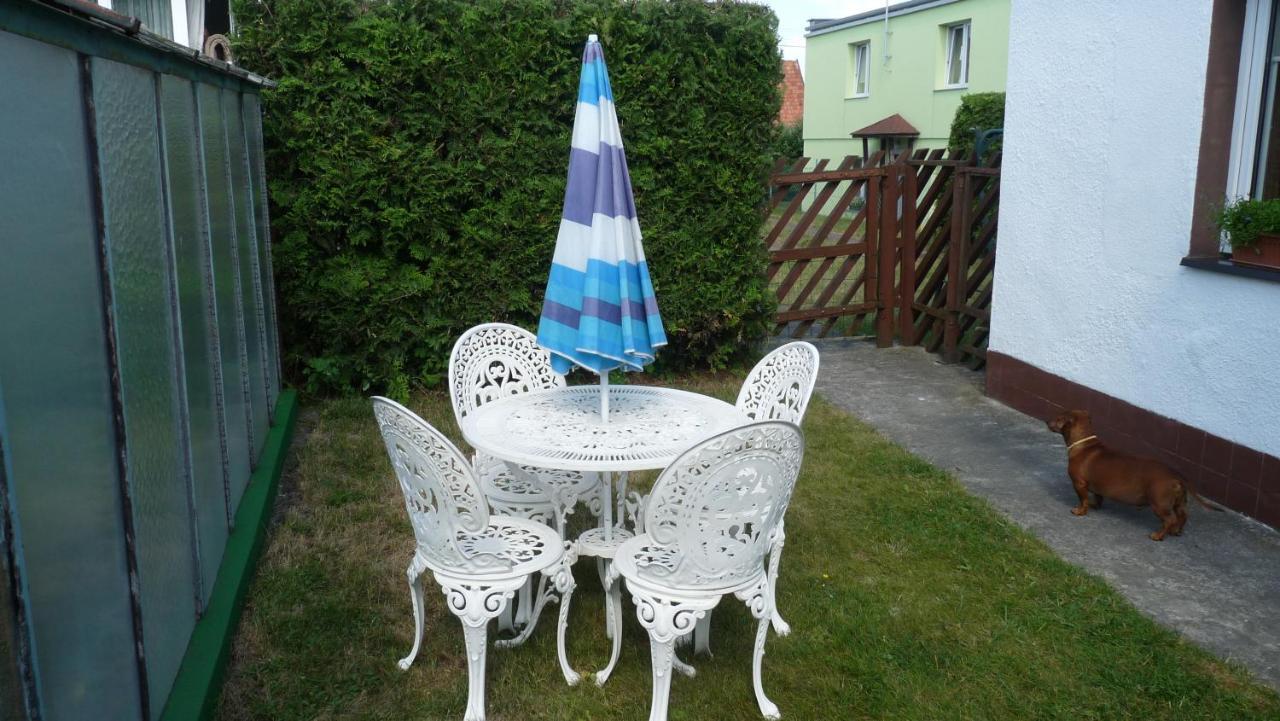 Domek W Ogrodzie Mrągowo Exterior foto